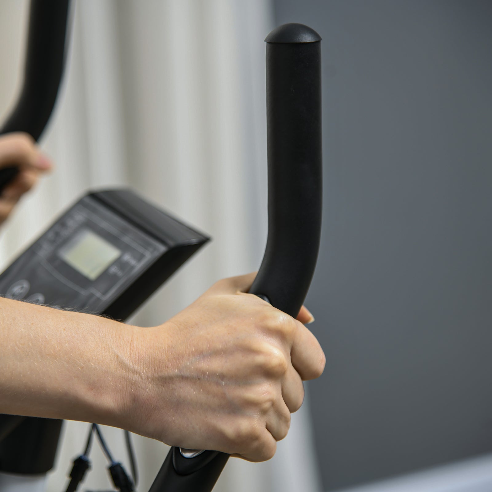 Exercise Bike With 8-level Magnetic Resistance | White