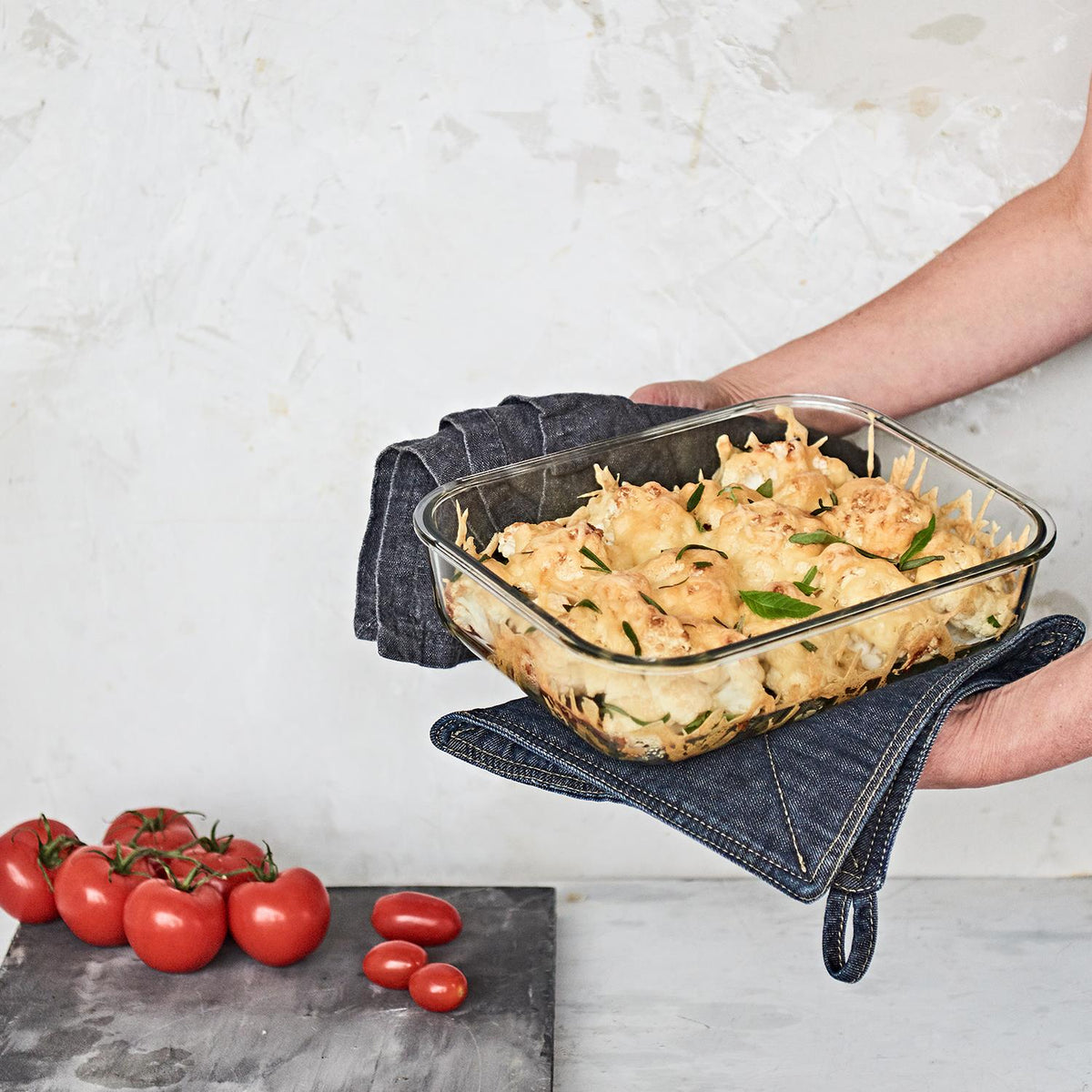 Multipurpose Bpa Free Glass Food Container With Airtight Lid | 0.75l