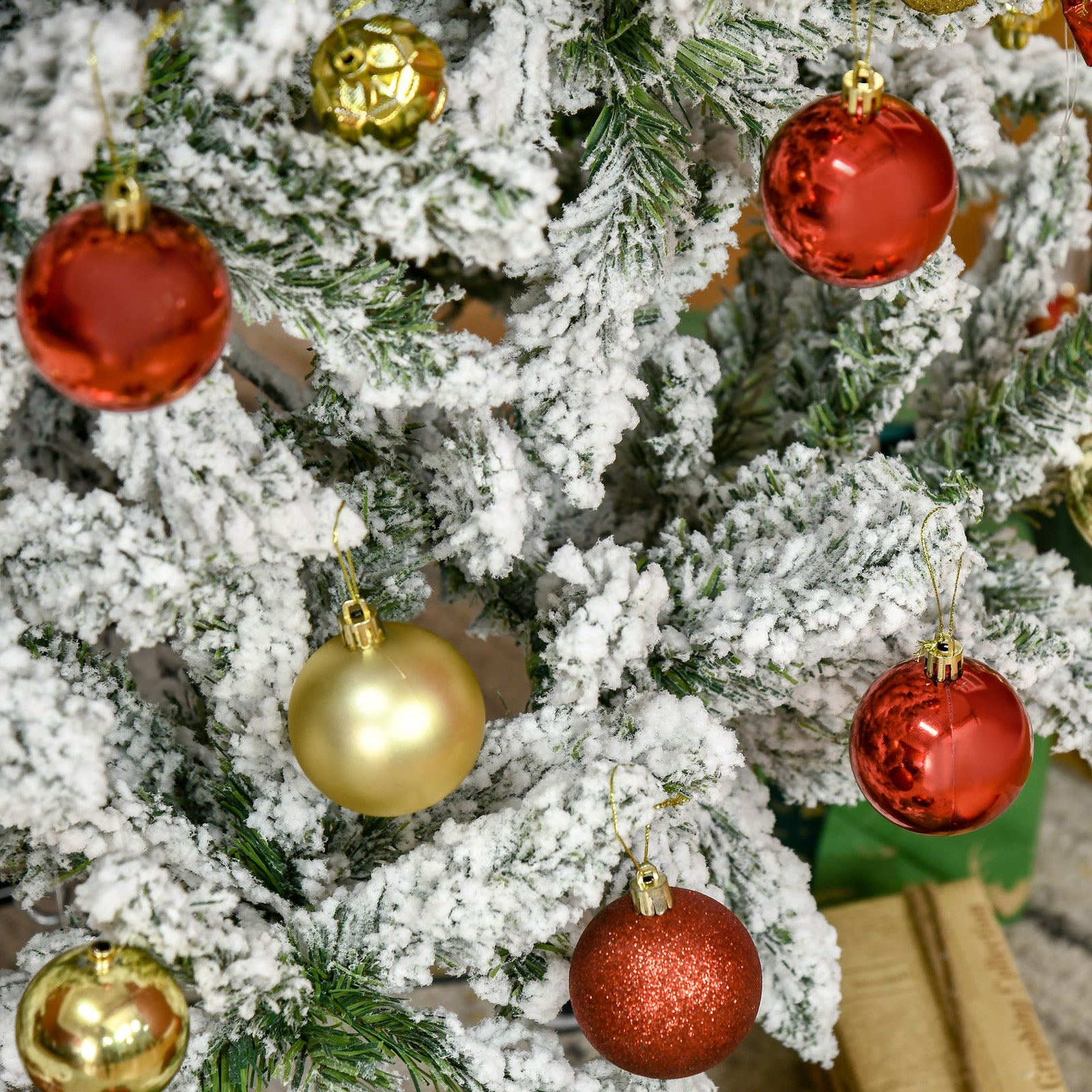 5ft Snow Flocked Artificial Christmas Tree W/ Realistic Branch Tips | 5ft | Green