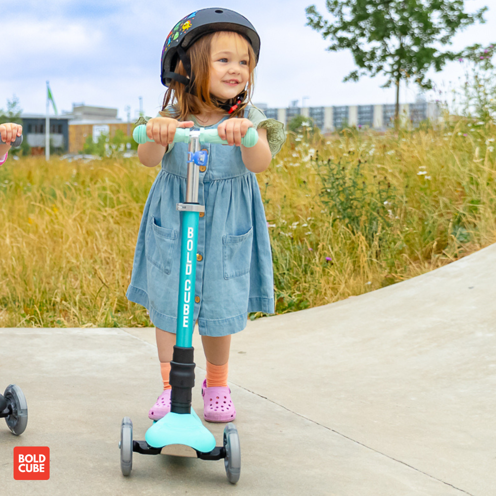 Teeny Fold 3 Wheel Scooter | Ocean