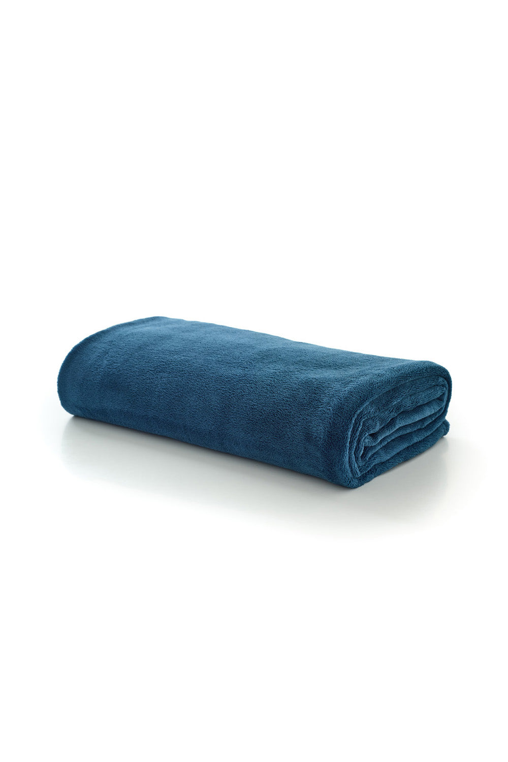 Snuggle Touch Solid Colour Fleece Throw – 140x180cm – Super Soft Plain Blanket | 140cm x 180cm | Navy Blue
