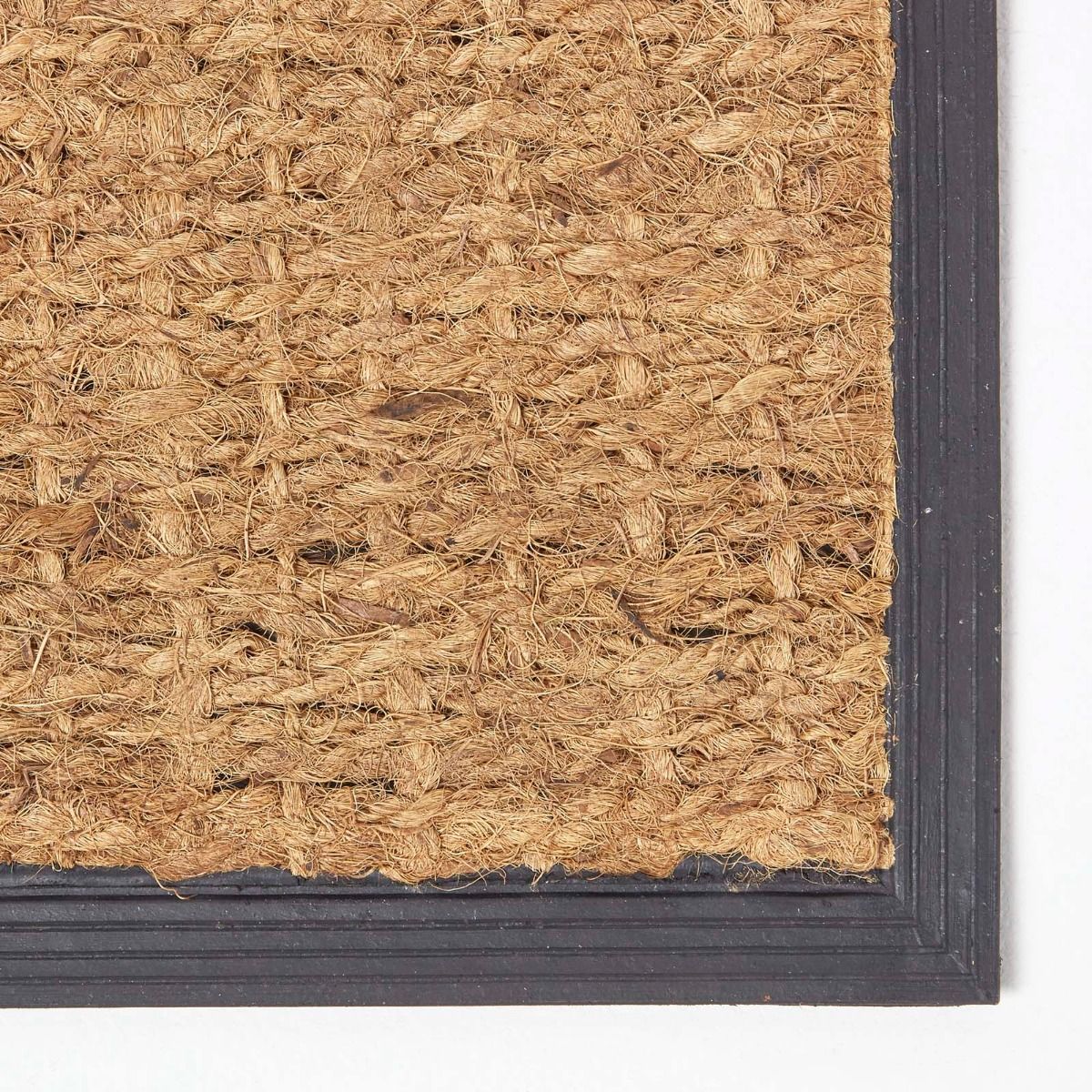 HOMESCAPES Black Cat Silhouette Non-slip Coir Doormat