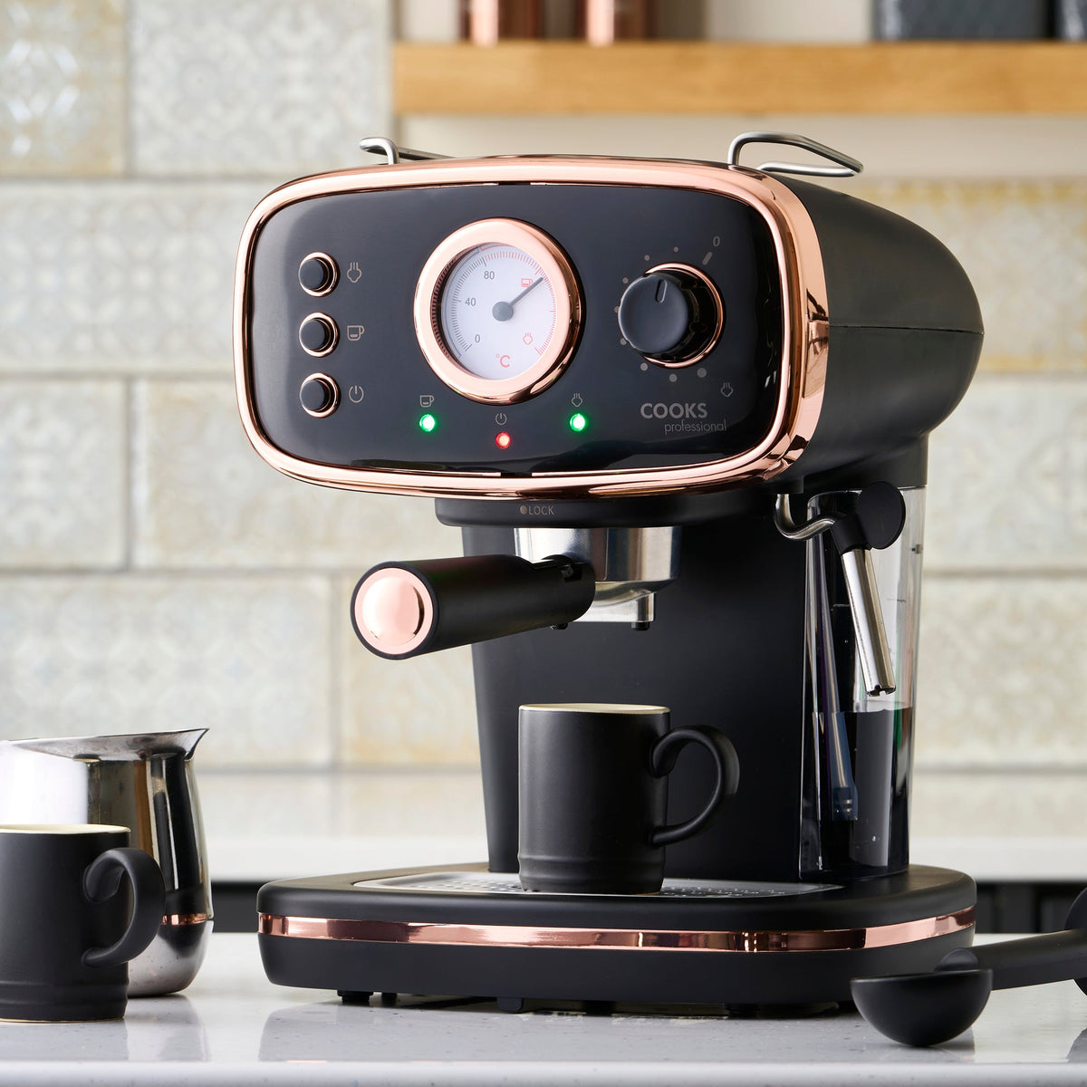 15-bar Retro Espresso Coffee Machine With Steam Wand | Black & Copper