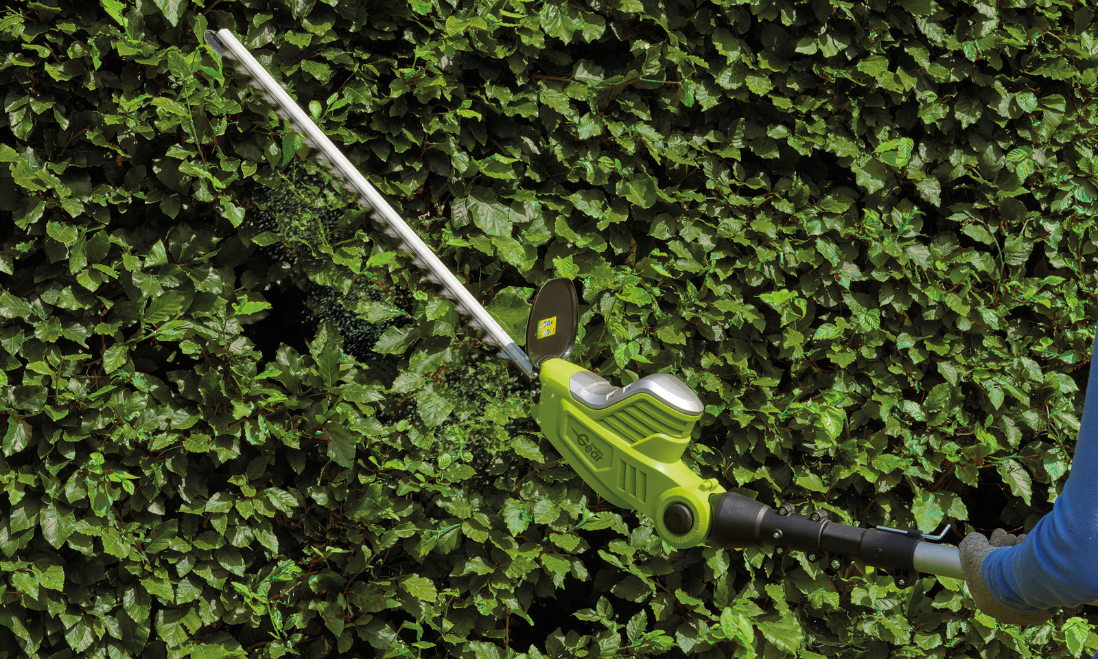 20v Cordless Hedge Trimmer