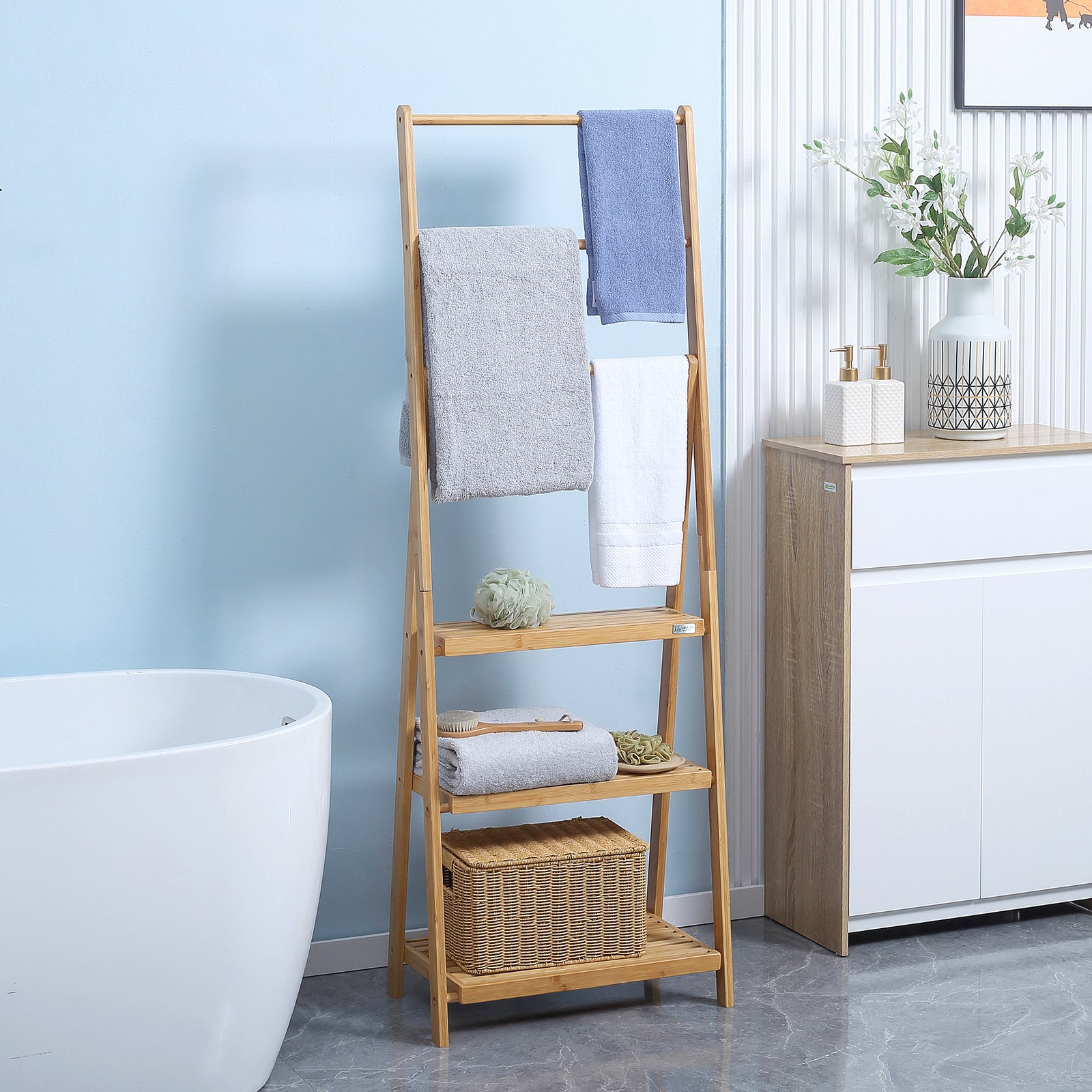 Foldable Natural Bamboo Towel Rack With 3 Towel Rails