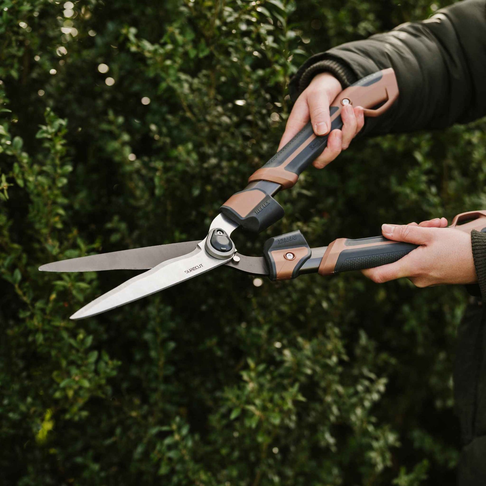 Garden Life Box Shears 10mm Chrome-coated Sk5 Blade