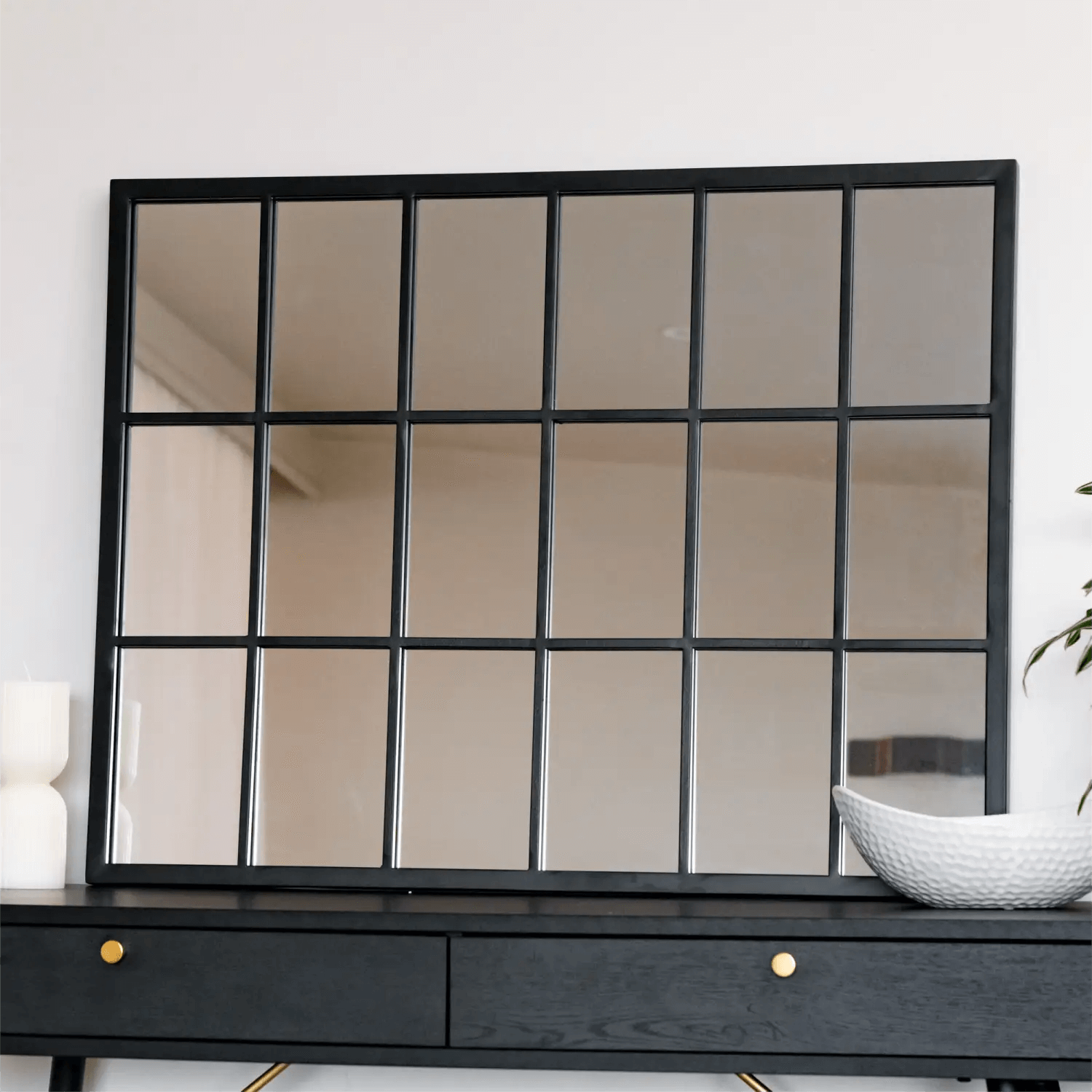 Kyō - Metal Rectangle Lattice Window Mirror | 90cm x 70cm | Black
