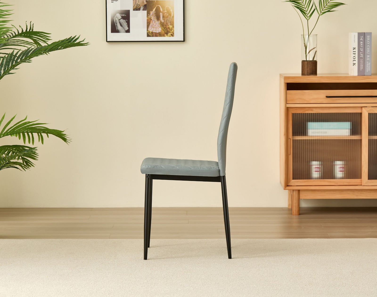 Miami Dining Table With 4 Emily Leather Chairs | Grey