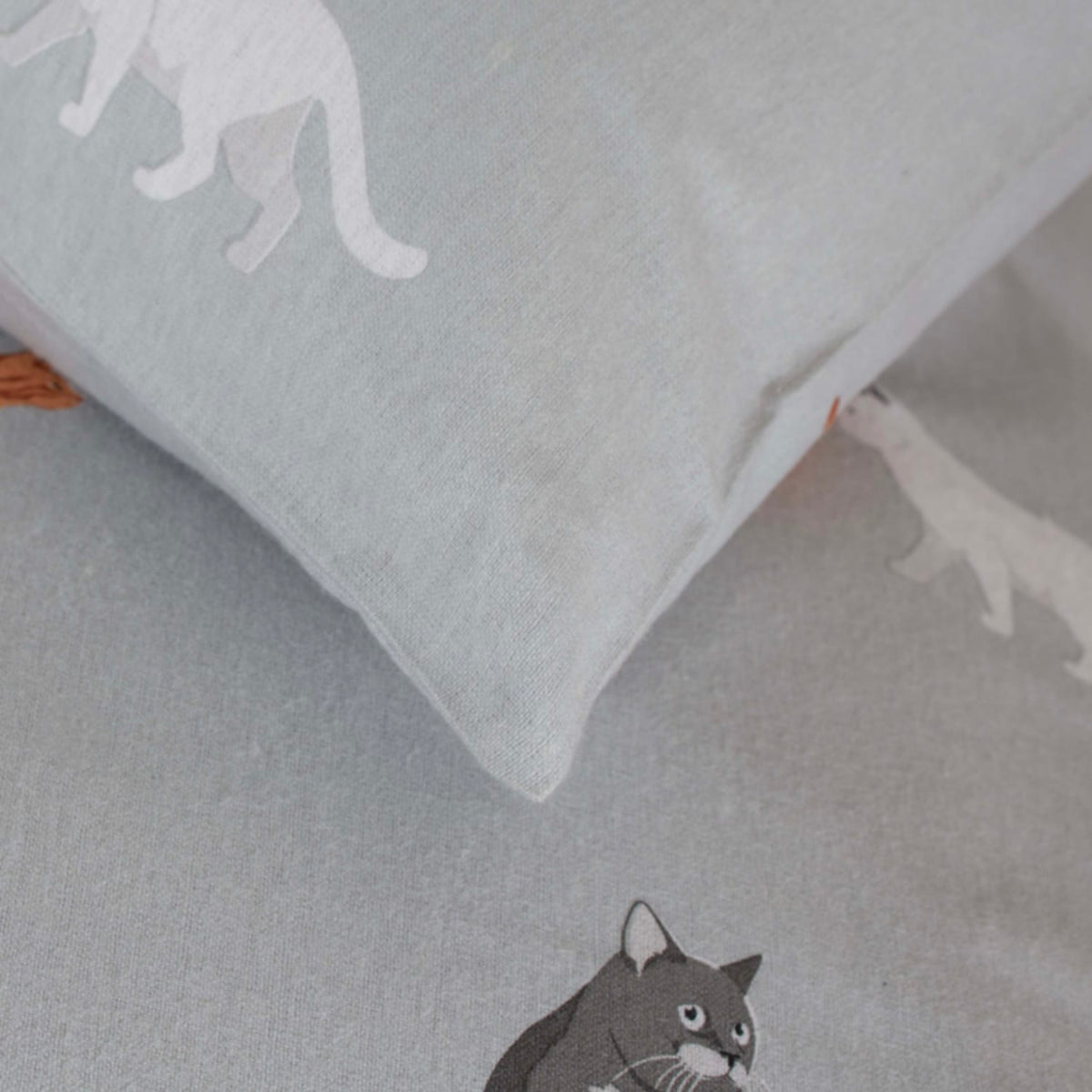 Top Cat Cotton Printed Duvet Cover Set | Super King | Grey