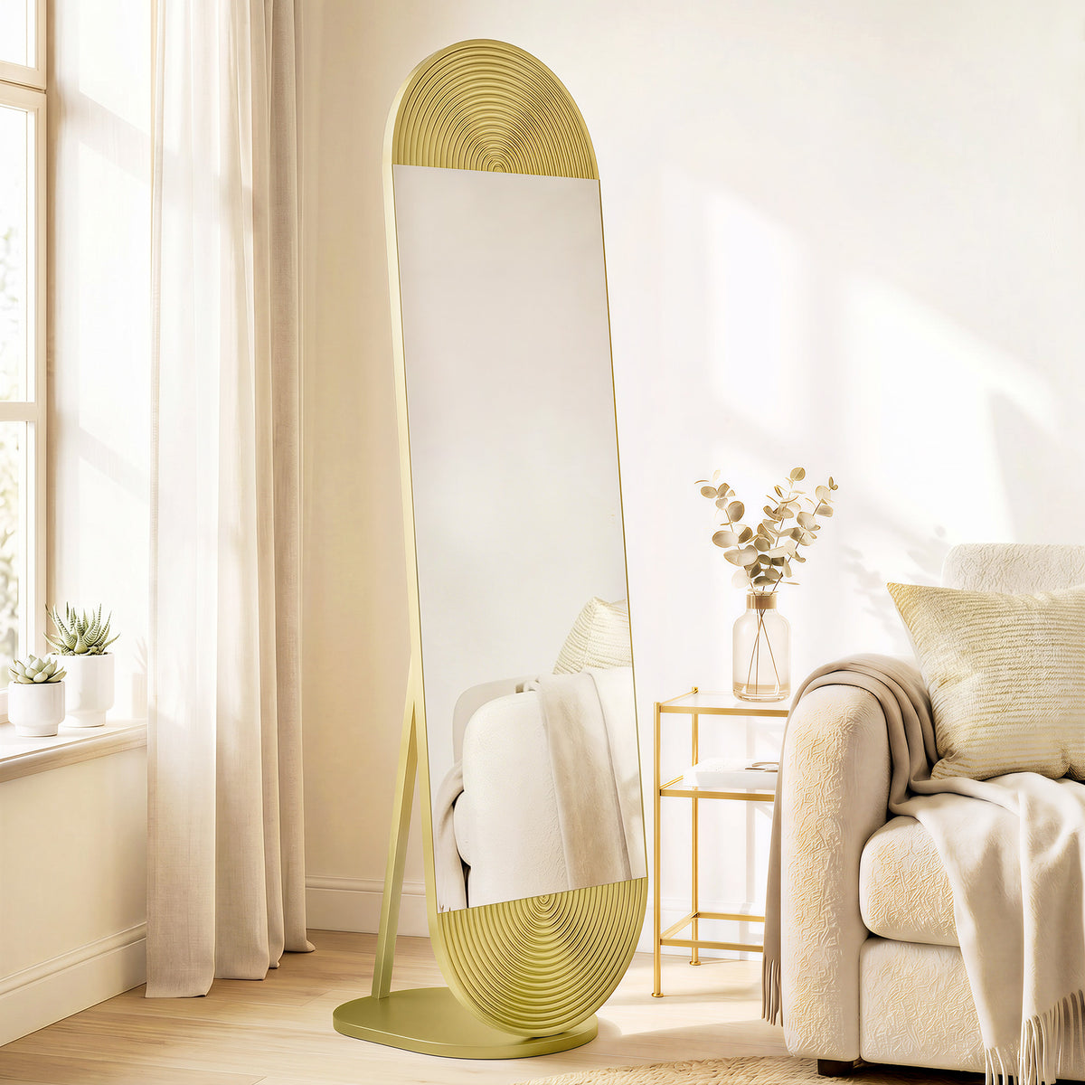 HOMCOM Wavy Full Length Mirror With Metal Frame And Base, Gold Tone