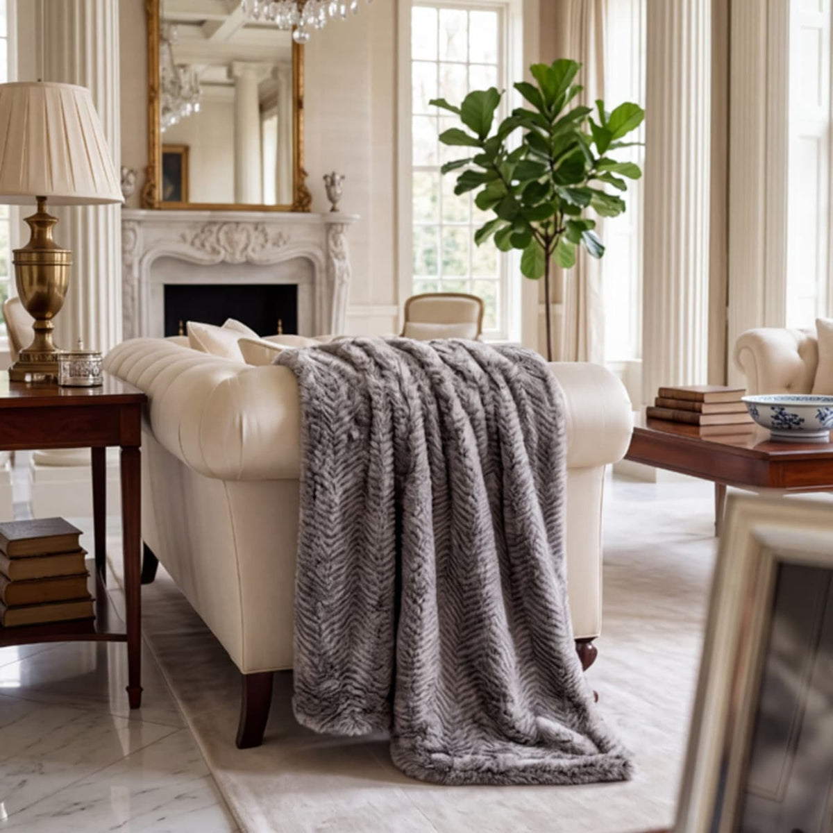 Feather Fleck Grey Faux Fur Throw | 130cm x 150cm | Grey