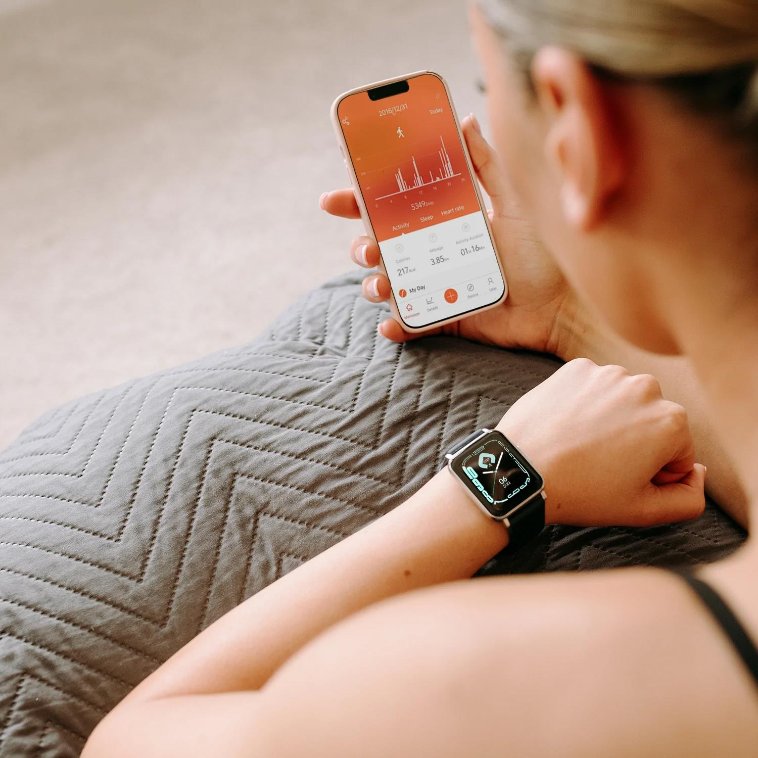 Ciro Fitness Tracker W/ 25 Sports Modes & Ip68 Water Protection | Black