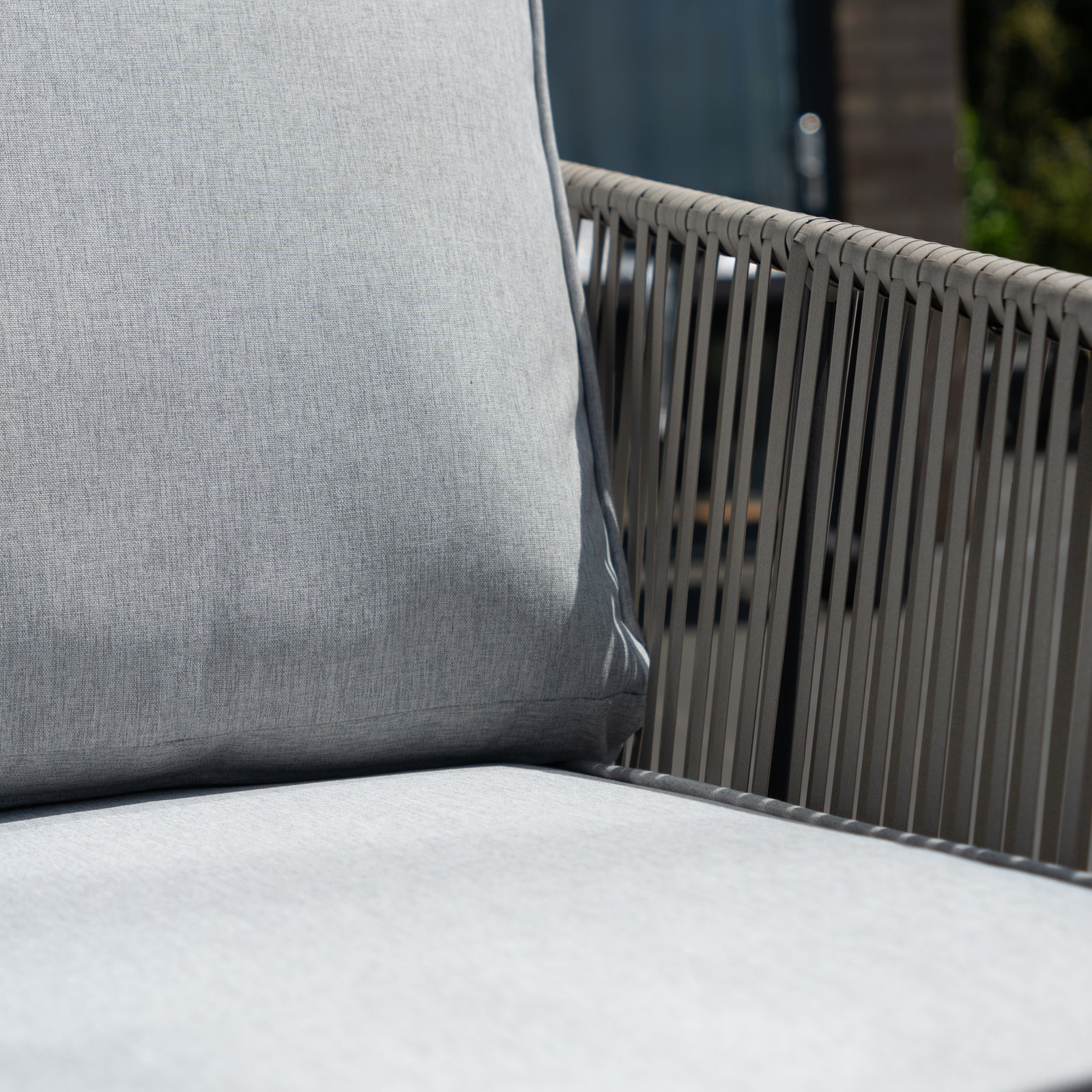 Sartene Outdoor Dining Set | One Size | Light Grey