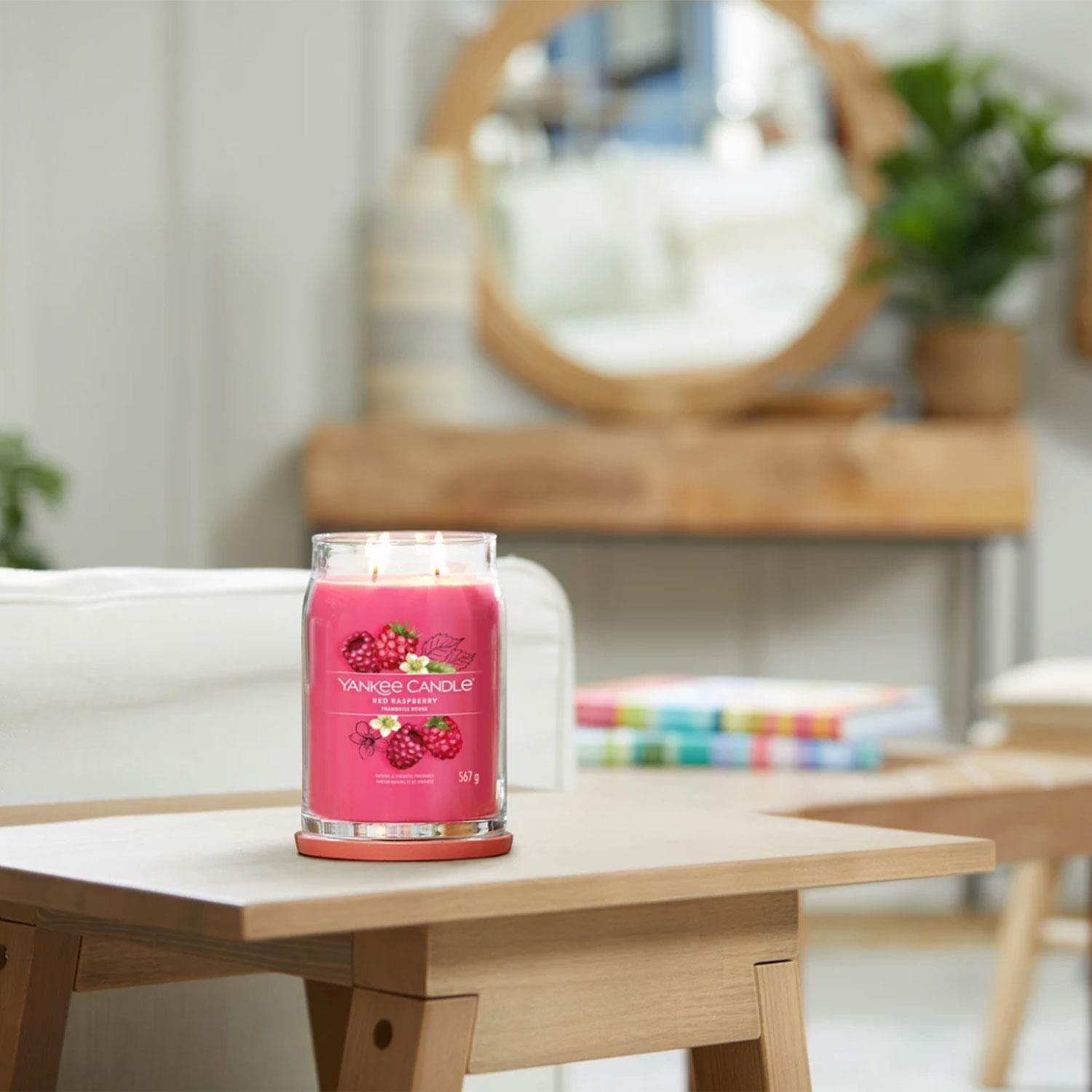 Yankee Candle Signature Large Jar Scented Candle - Red Raspberry, 567g