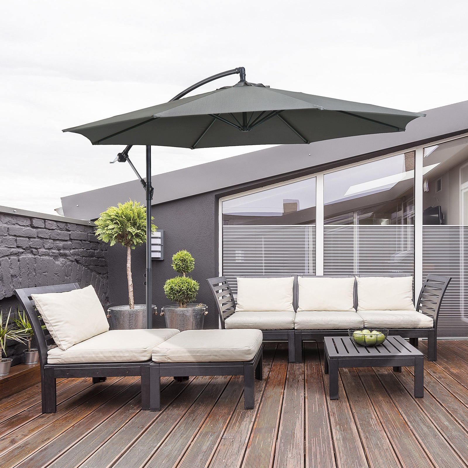 3m Garden Parasol W/ Crank & Base