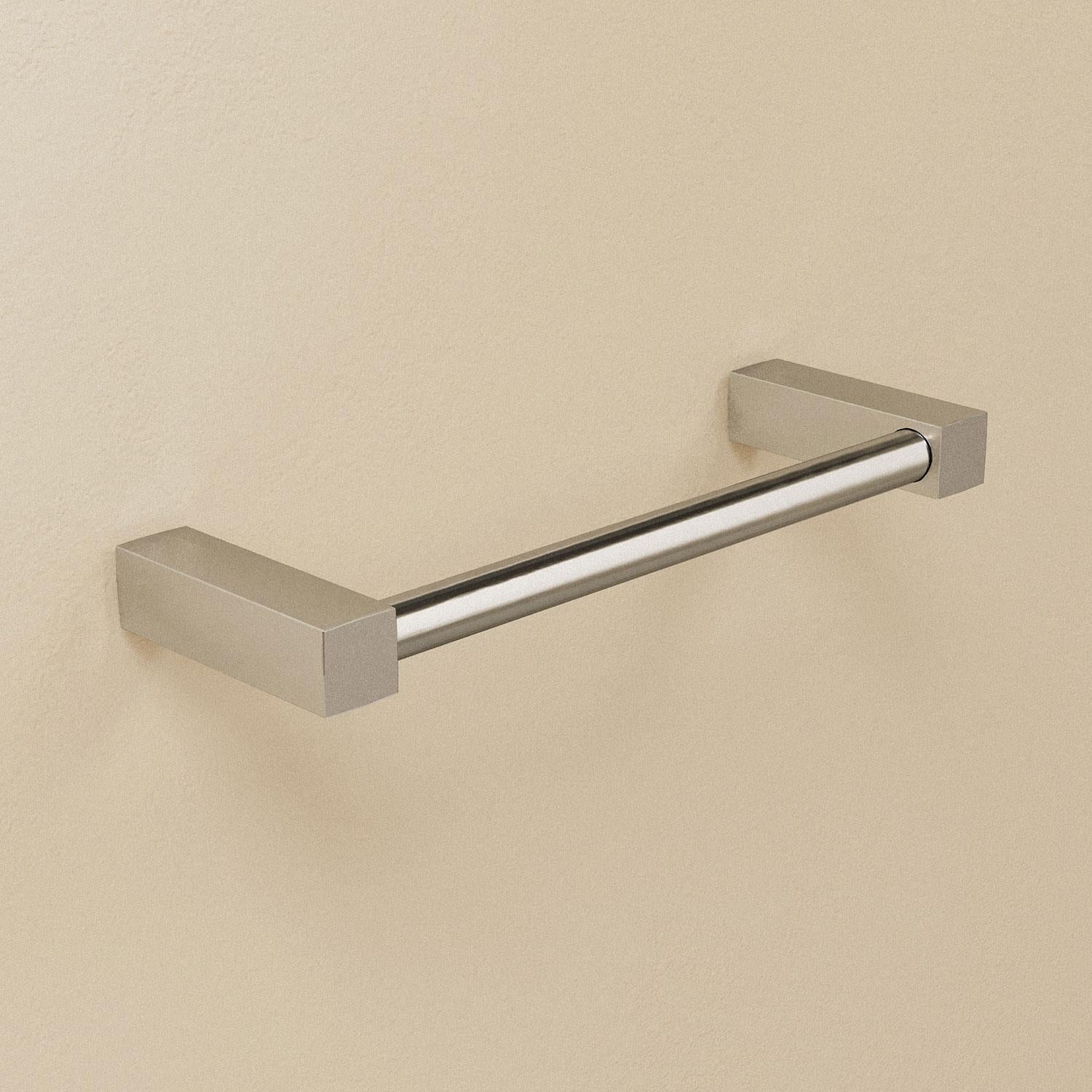 Towel Rail, Silver Gloss, Wall-mounted, 22 Cm. Collection Metric