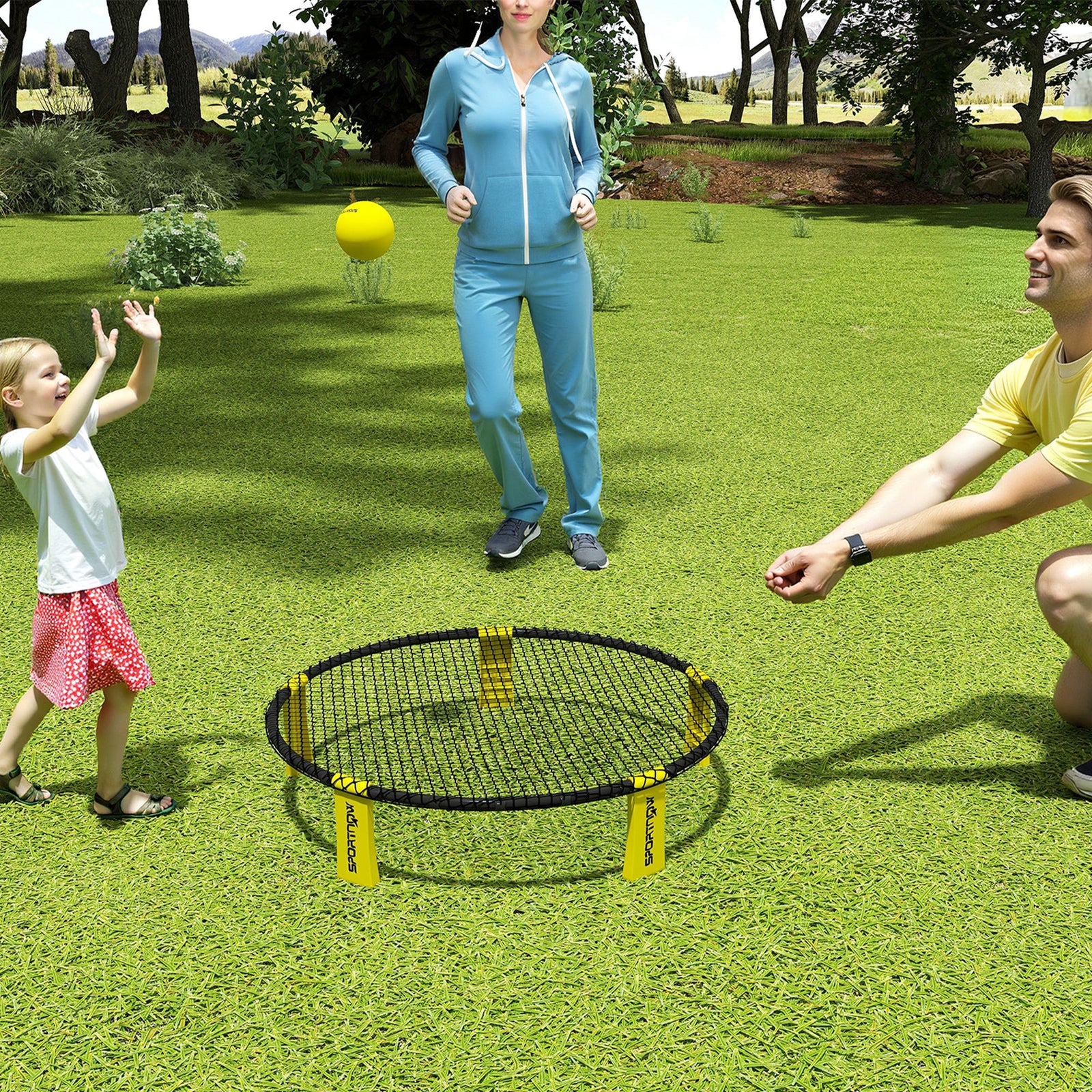 SPORTNOW Spike Game Set, Mini Beach Games Set With Net, 3 Balls And Pump
