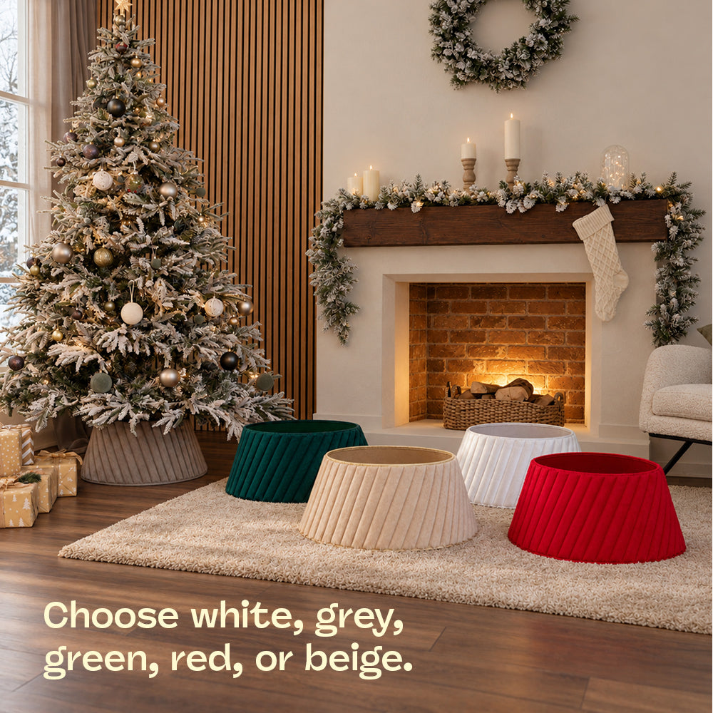 Round Faux Fur Christmas Tree Skirt With Velcro Closure | Red
