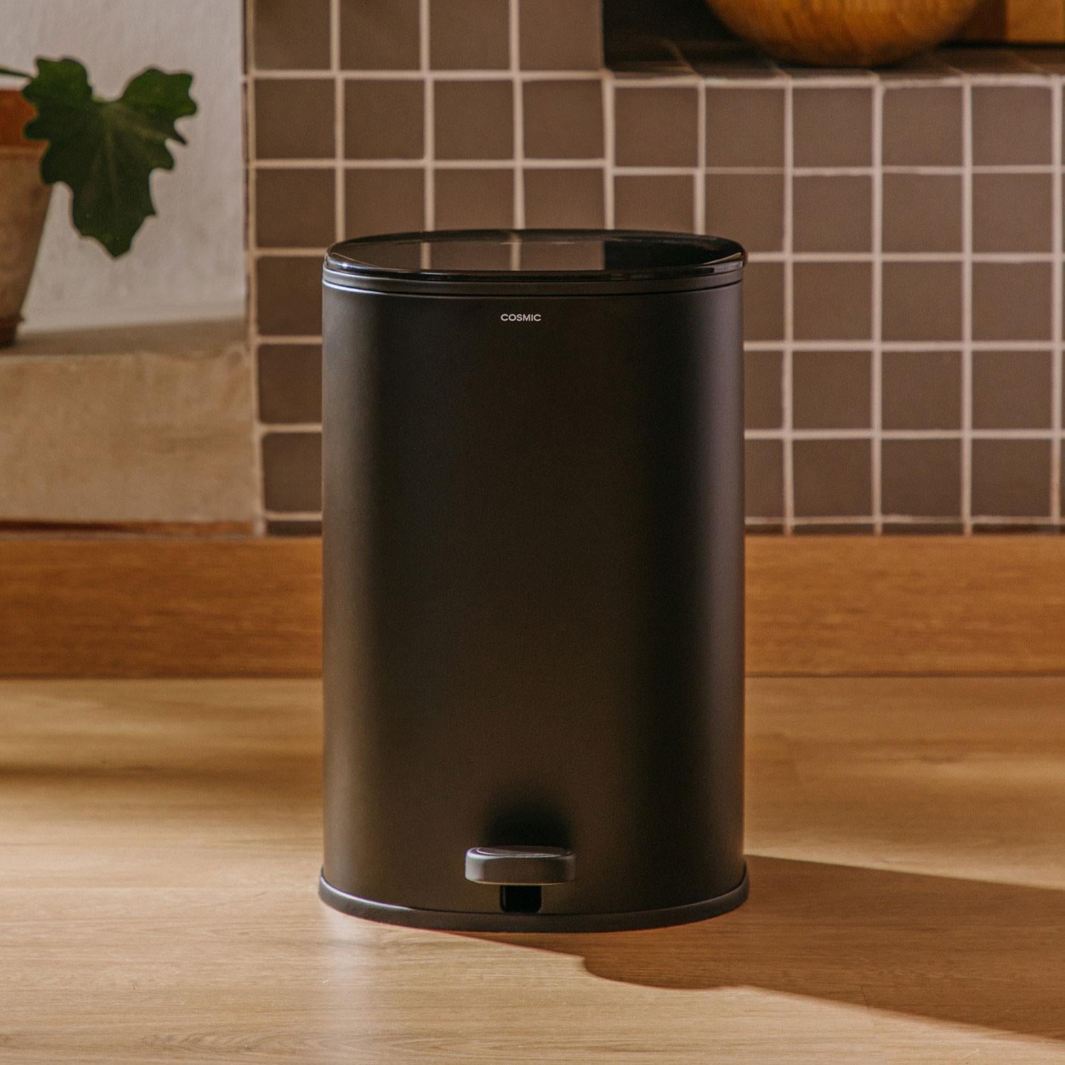 Essentials Pedal Bin | 5l Circular Trash Can With Lid | Pink