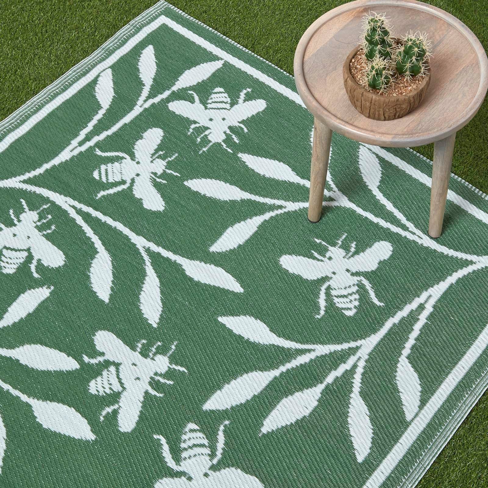 Luxury Outdoor Rug Waterproof Reversible For Garden Patio, Green Floral Bee