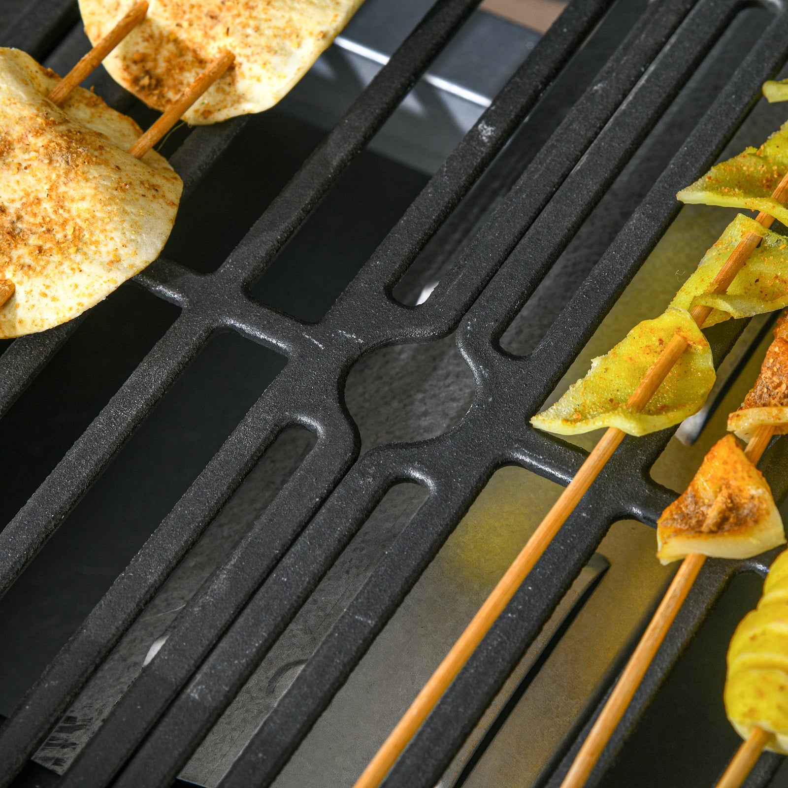 Gas Bbq, Side Burner, Warming Rack | Small | Silver