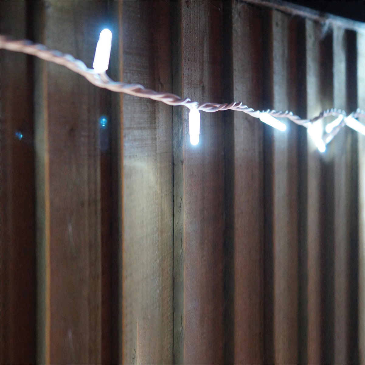Eagle Connect Led String Lights White Rubber Cool White